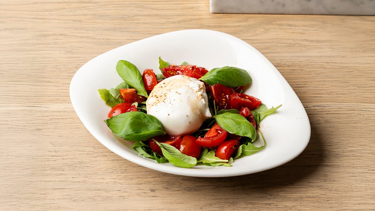 INSALATA CAPRESE BURRATA - Újdonság!