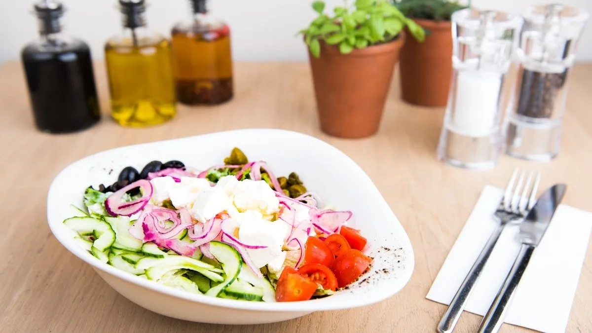 INSALATA GREEK