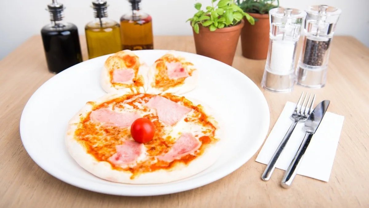 KID PIZZA SONKÁS (maci forma)