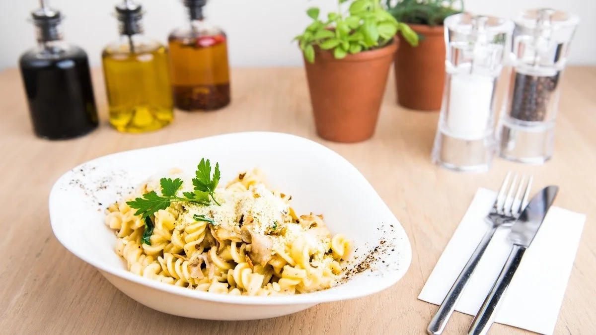 PASTA FUNGHI