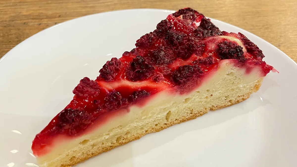 Vegán Málnás-Vaníliás Pite Törökmogyoróval