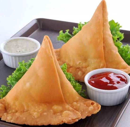 Vegetable Samosa (2 pieces)