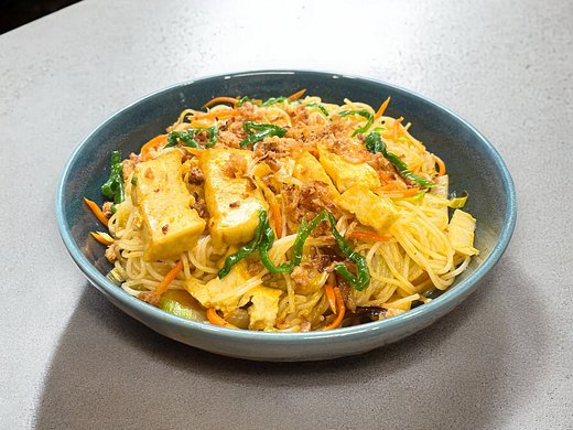 Bún xào - Restované rýžové nudle s tofu(1)