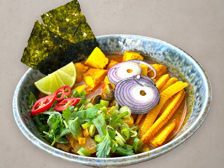 Curry Cocoramen (1,6,11)