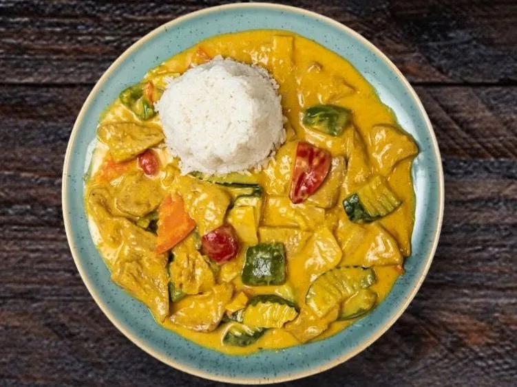 Thai Curry (1,6)