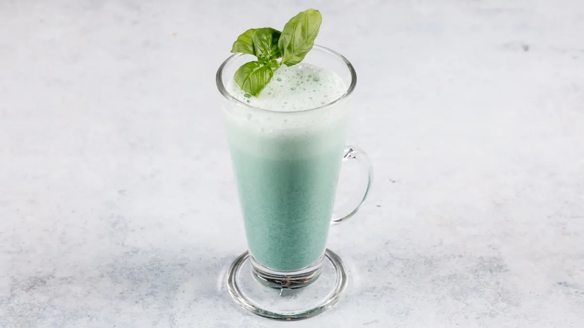 Spirulina shake