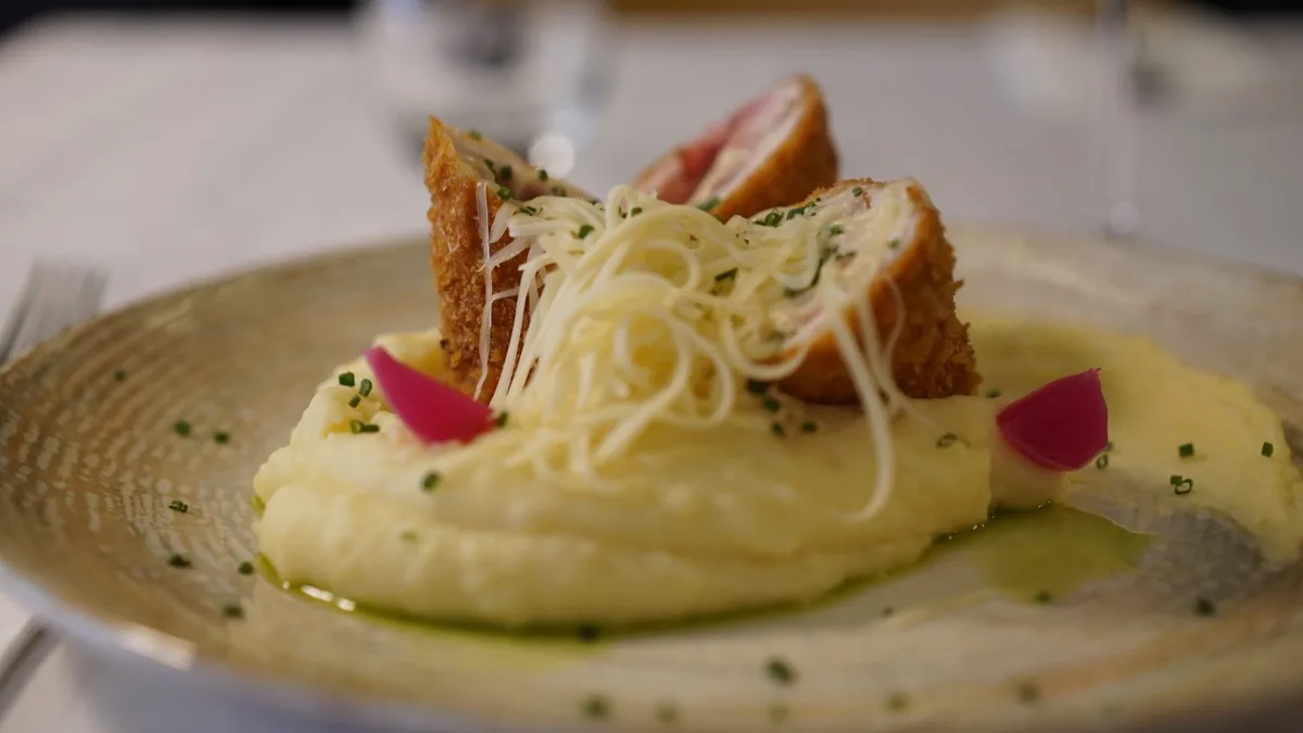Cordon bleu burgonyapürével