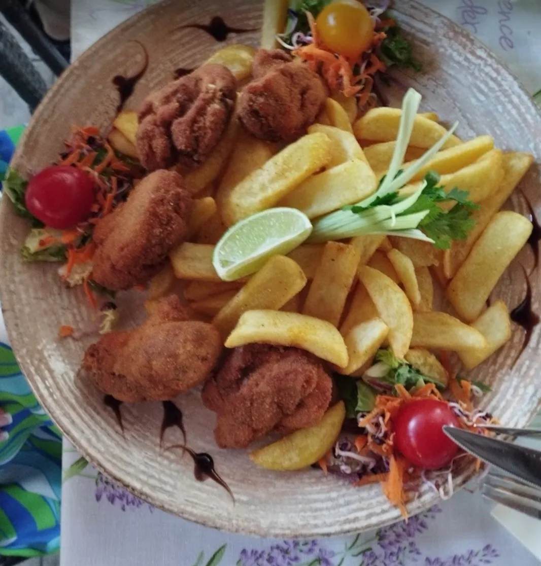 Rántott velő, steak burgonya