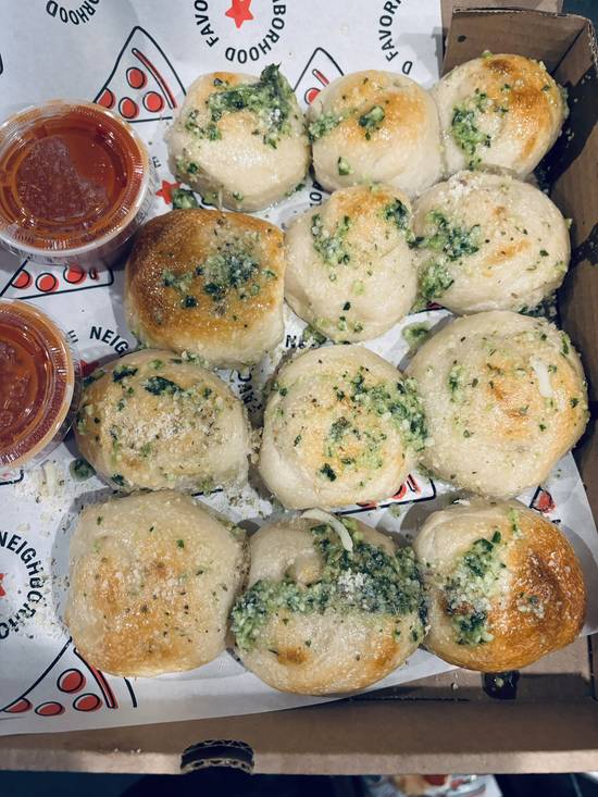 12 Garlic Rolls