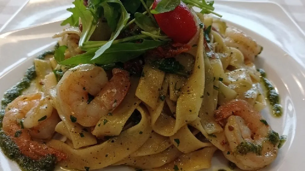 Tagliatelle con gamberi