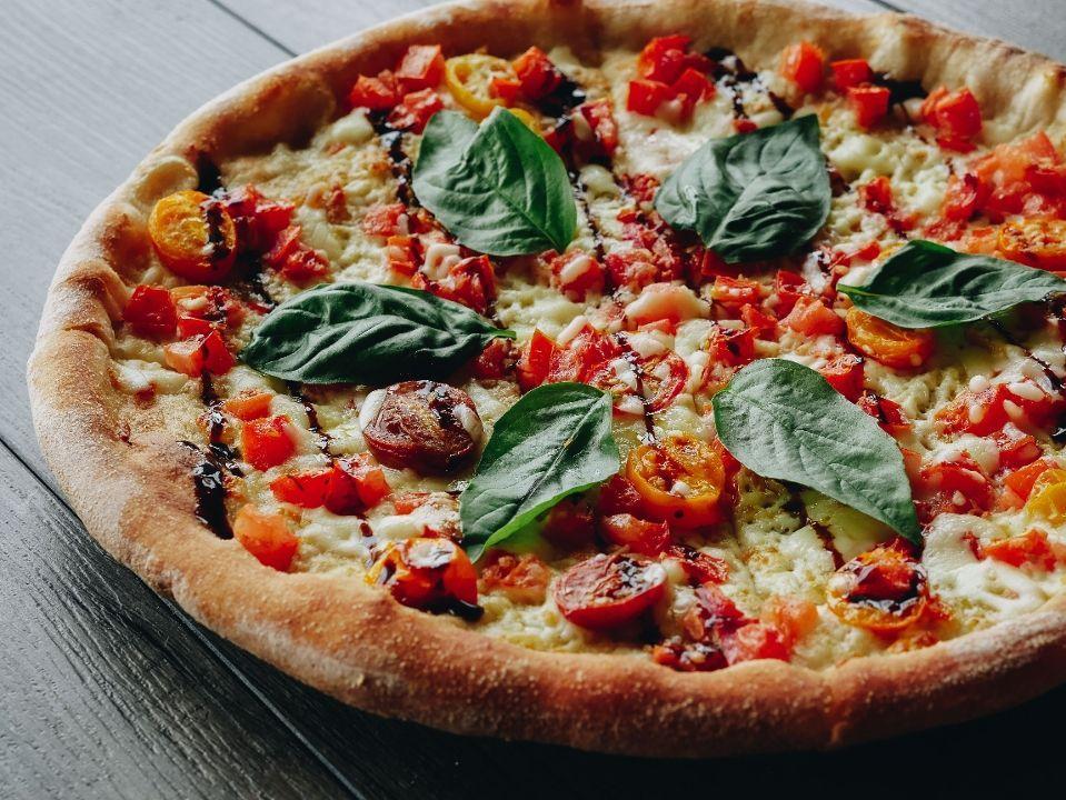 Bruschetta Pizza