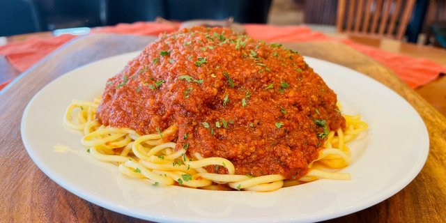 Spaghetti Boxed Lunch
