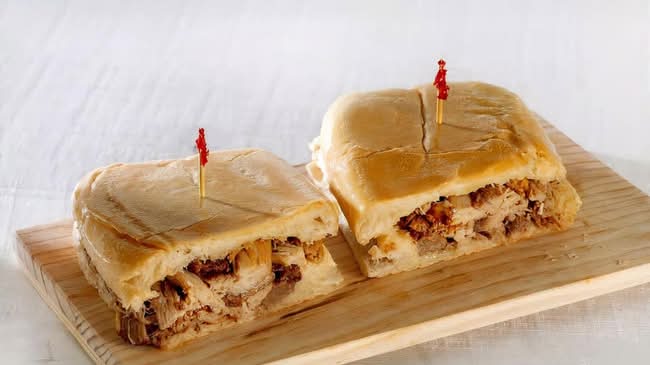 Pan Con Lechon - Pork Sandwich