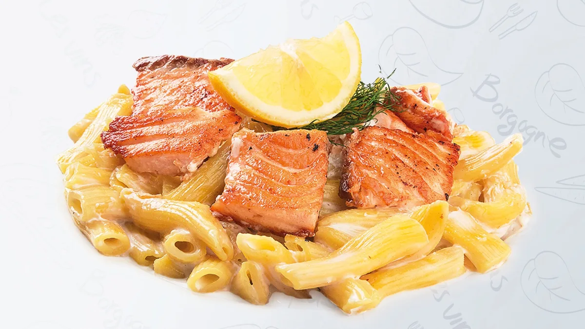 Penne s grilovaným lososom