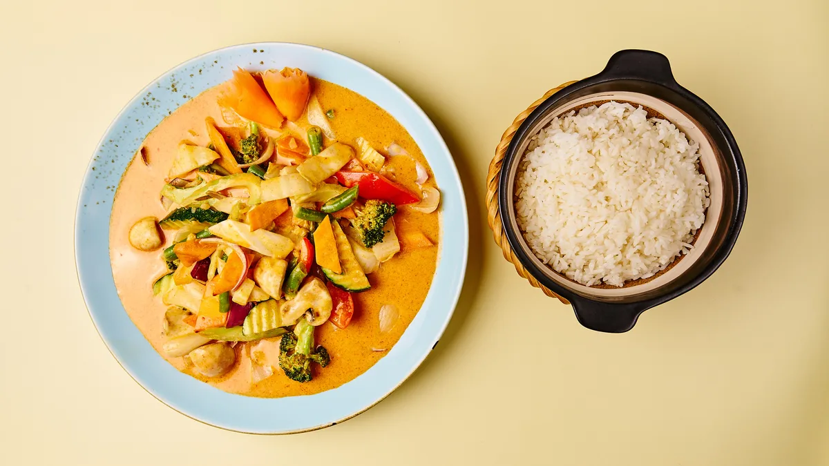 139. Thai Red Curry with Vegetables, Tofu and Rice