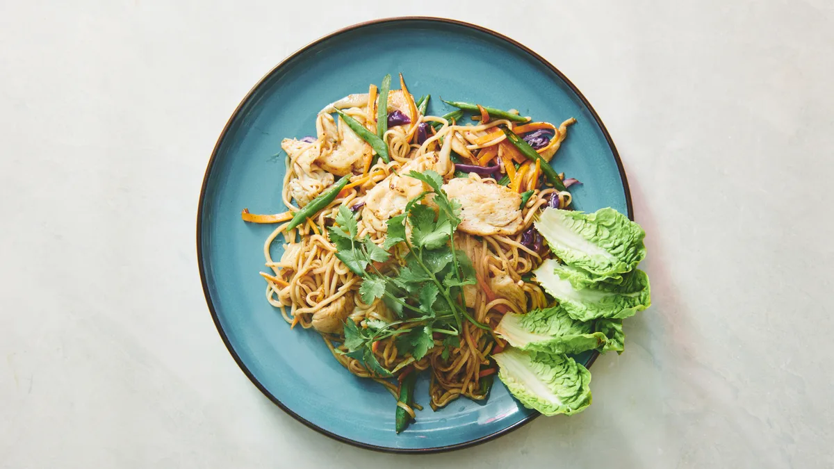33. Fried Egg Noodles (V)