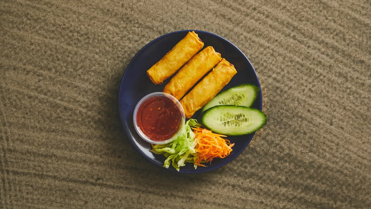 4. Vietnamesiske forårsruller (3 stk)