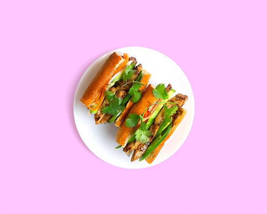 Grilled Chicken Banh Mi