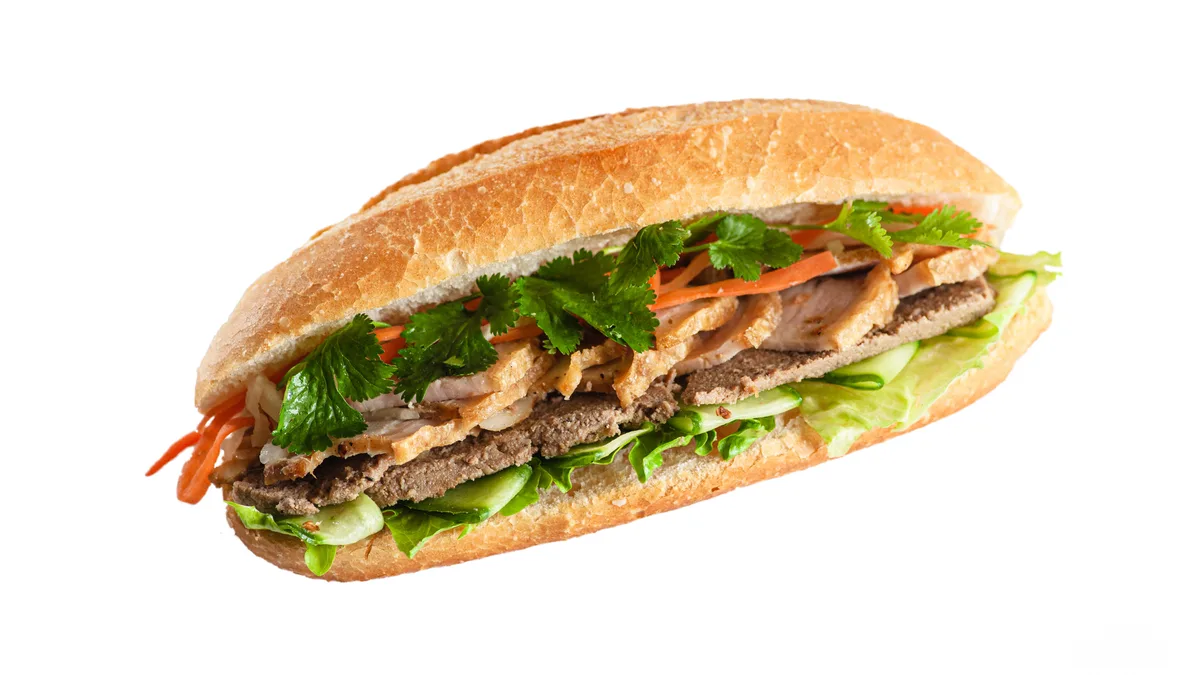 Viet's 5 -Bánh Mì Pate Thịt (Mega)