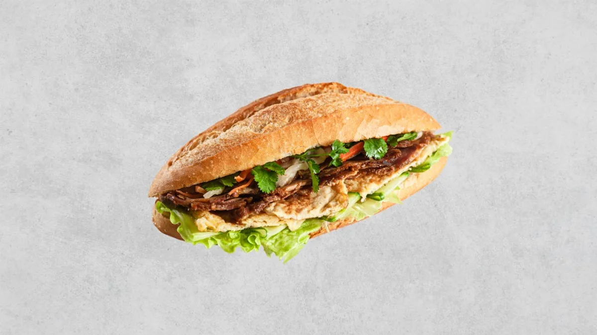Viet's 9 - Bánh Mì Trứng Thịt