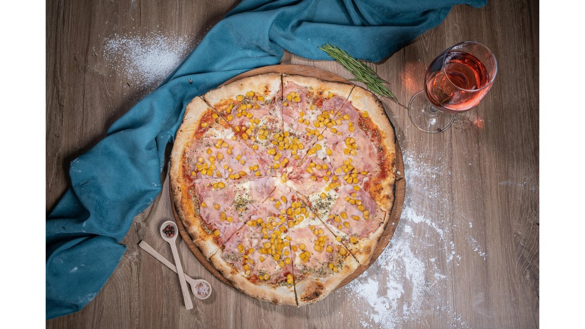 Pizza cu șuncă și porumb Ø48cm