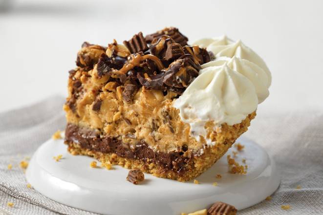 Chocolate Peanut Butter Cup Pie Slice