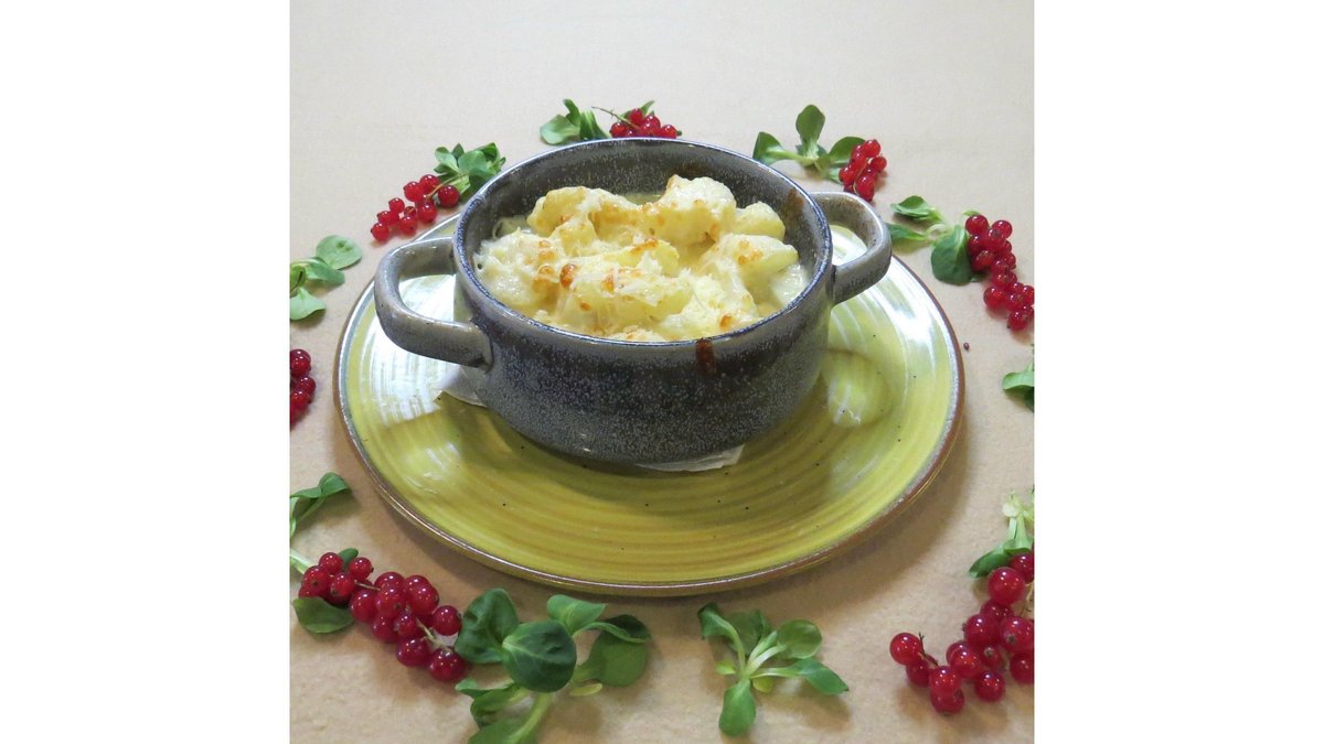 Conopidă la cuptor