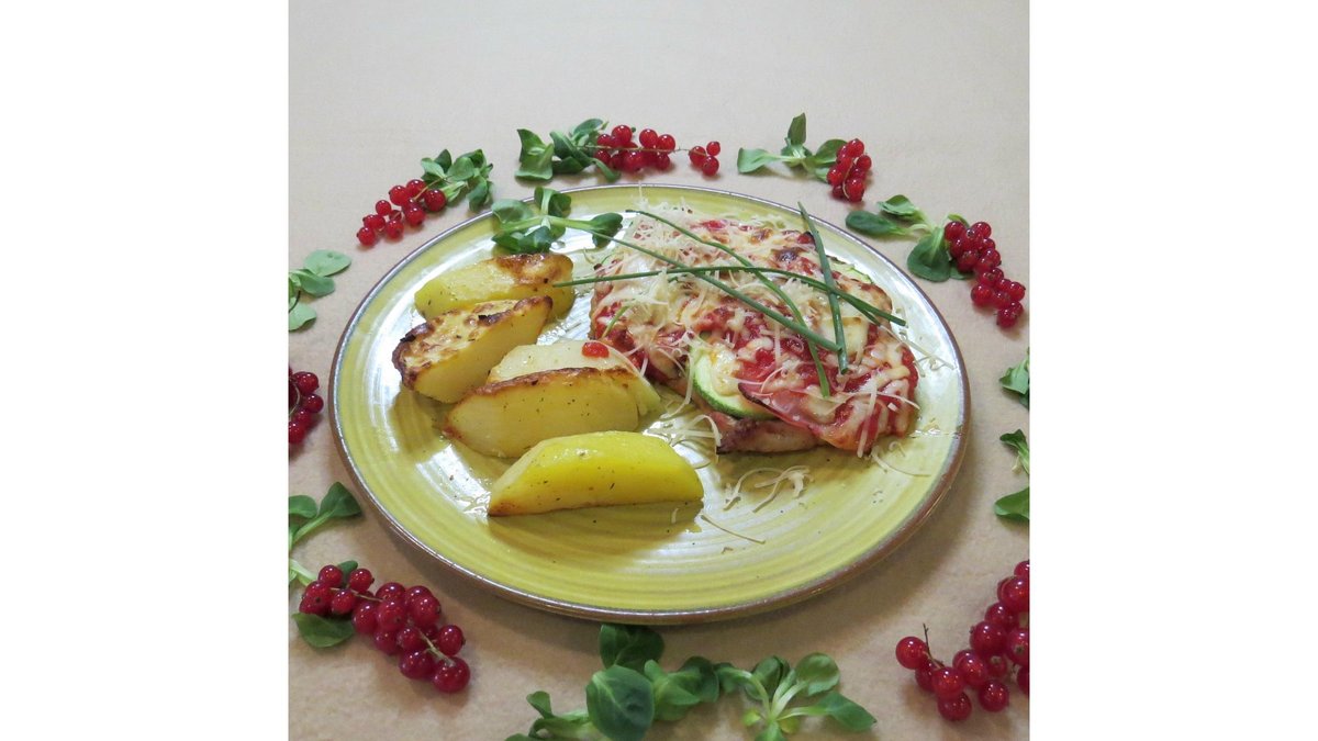 File de porc cu parmezan la cuptor