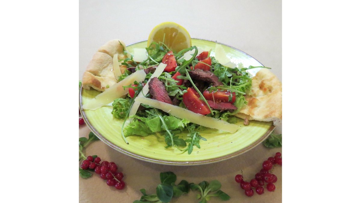 Salată cu mușchi de vită
