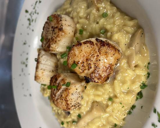 RISOTTO CON CAPESANTE
