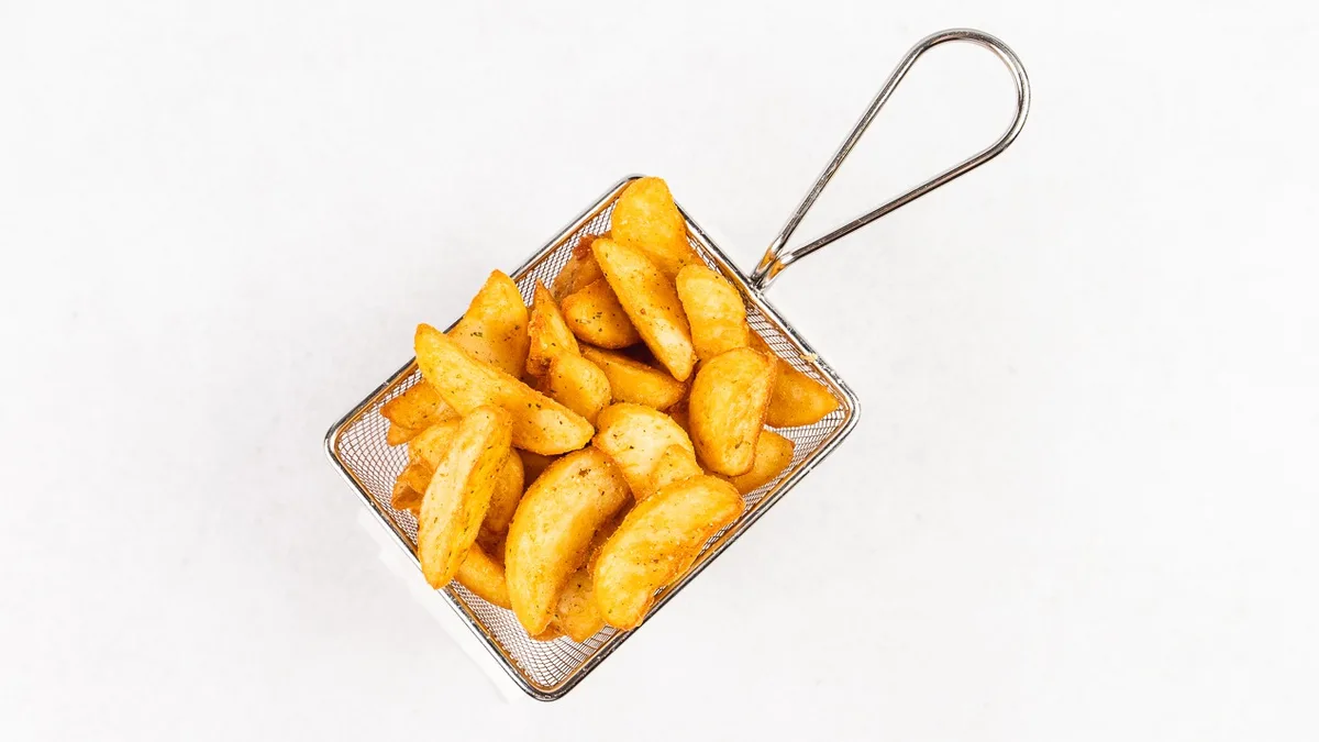 Zeliščni krompirček / Herb potato wedges