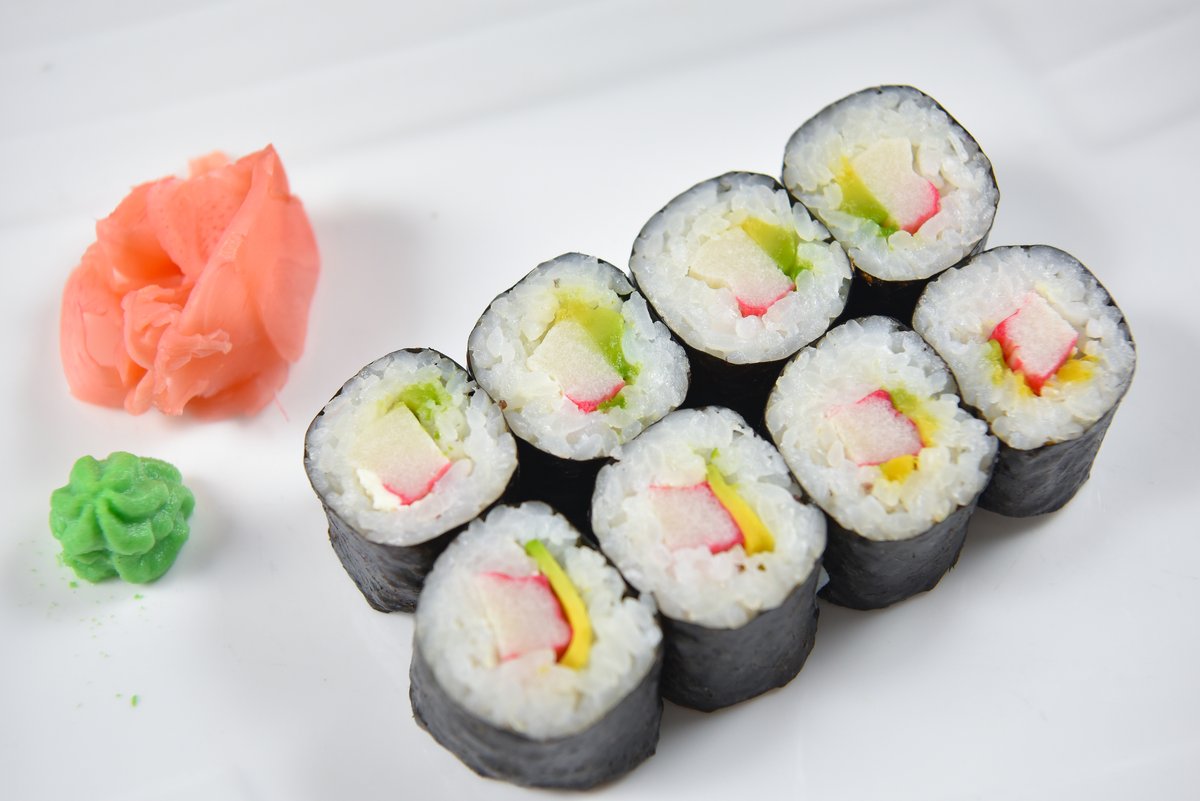 M8 Surimi-avokádó maki (8db)