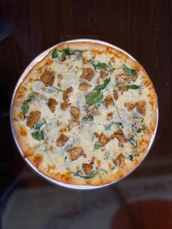 16" Cajun Chicken Alfredo Pizza