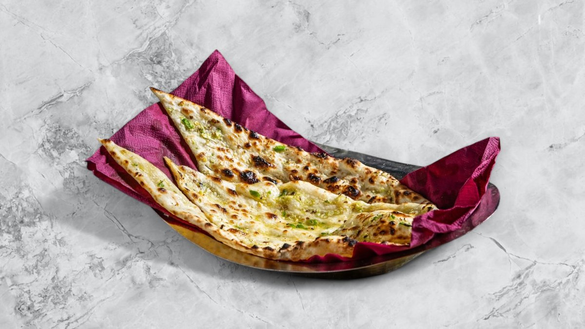 135. Chili Garlic Naan