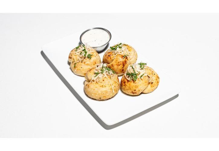 10 Garlic Knots