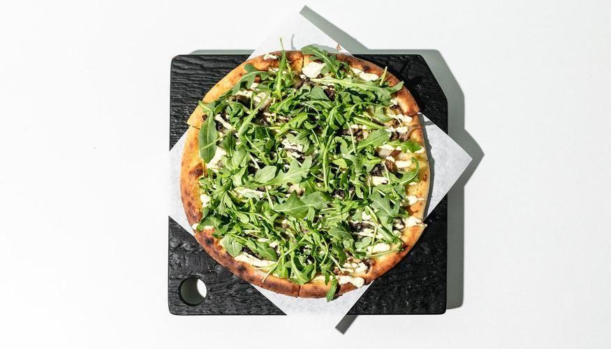 11" Superfunghi Pizza