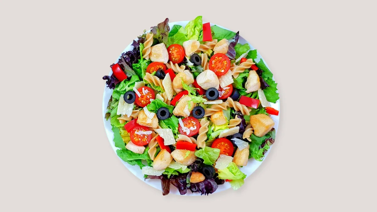 Italian Chicken Pasta - Salat