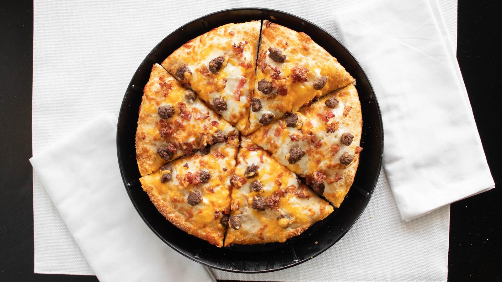 Bacon Cheeseburger Pizza
