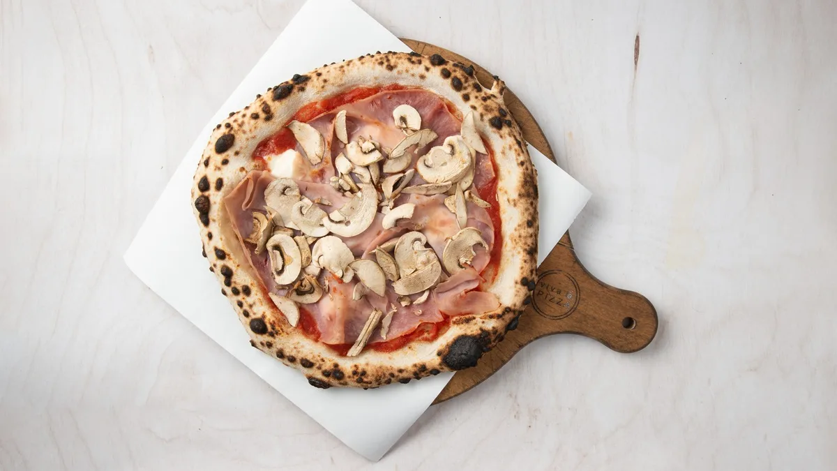 Prosciutto e funghi