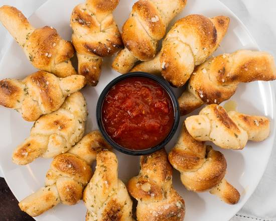 Garlic Knots with Sauce (12 Pc)