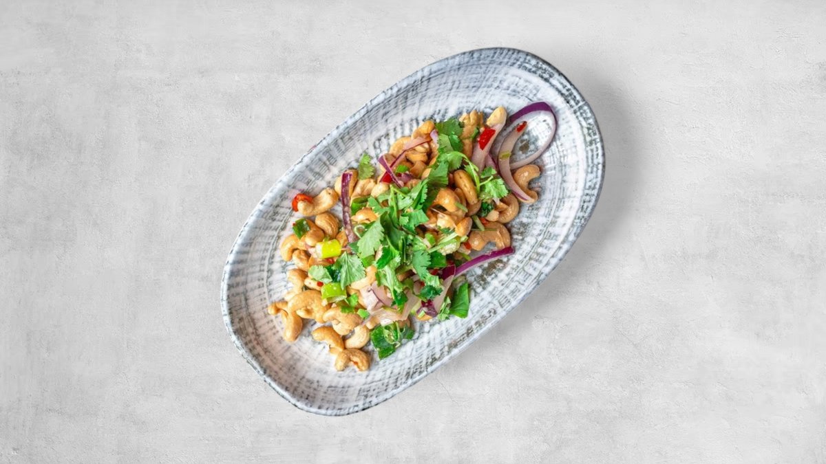 Hot Thai Cashew
