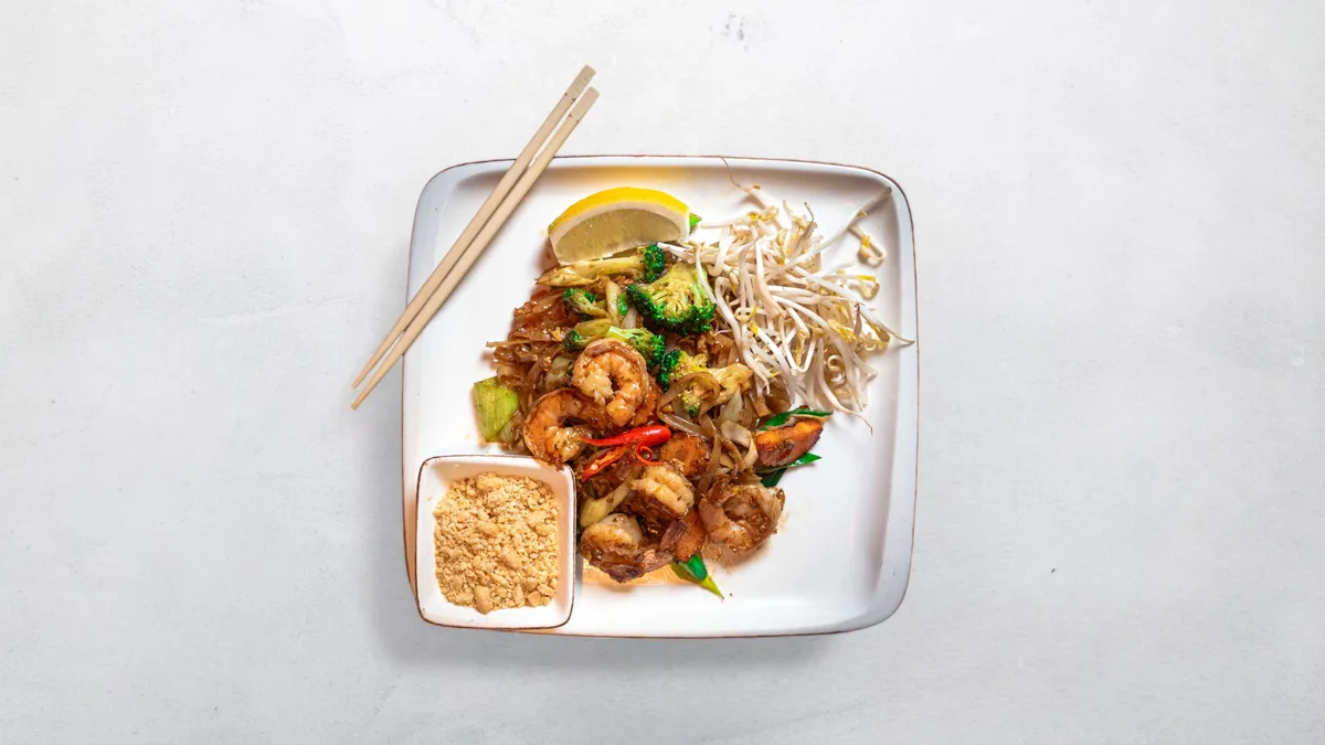 Pat Thai Gai / Tofu / Koong
