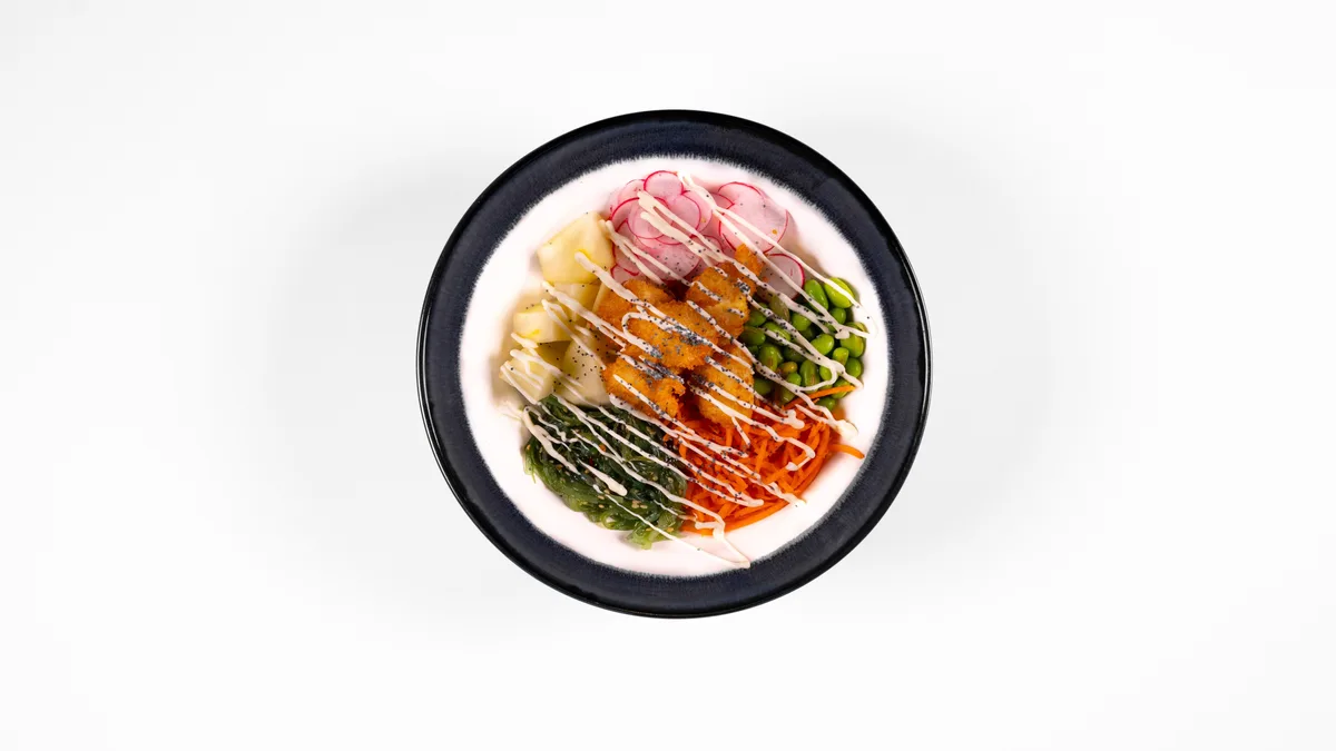sushi bowl s fritovaným tofu + maková vegan majonéza (vg)