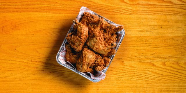 8 Fried Chicken Quarters