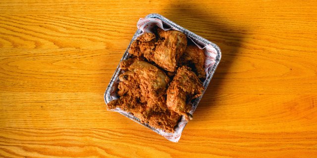 8 Southern Fried Chicken Quarters