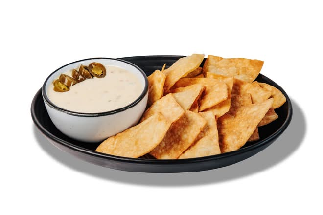 Queso and Chips