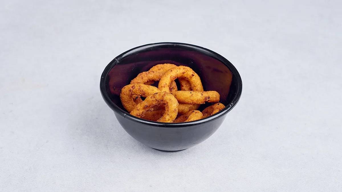 Onion rings z sosem