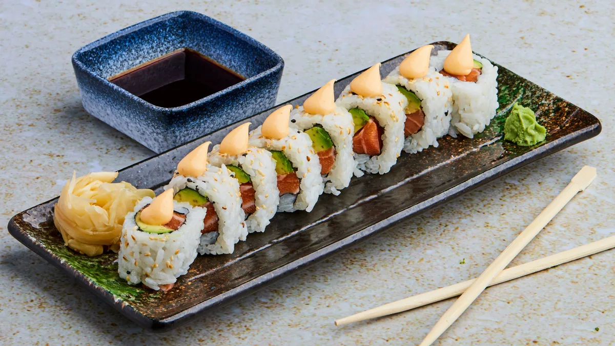 9. Spicy Laks Maki