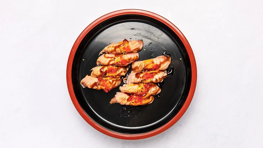 20. Flame Grilled Enkel Sushi (11 bitar)