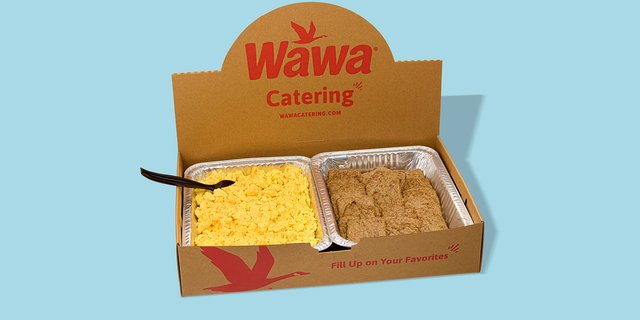 Scrambled Eggs and Turkey Sausage Hot Tray